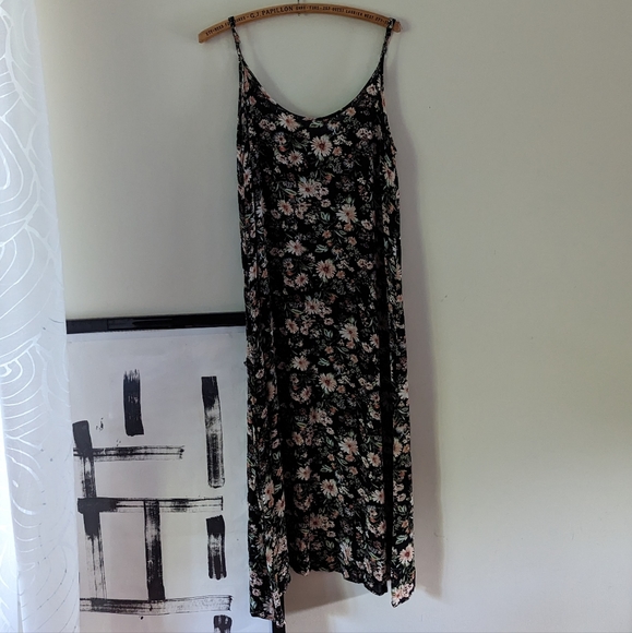 2/10$ 🍄 Maxi flowy summer dress - Picture 3 of 7